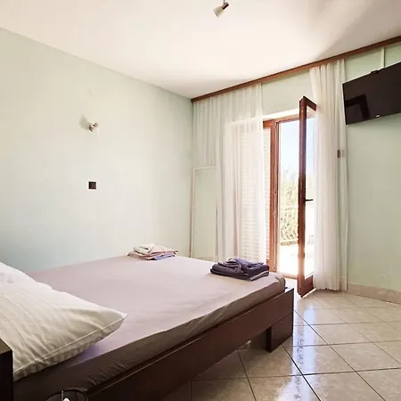 Blink Apartment Orebic